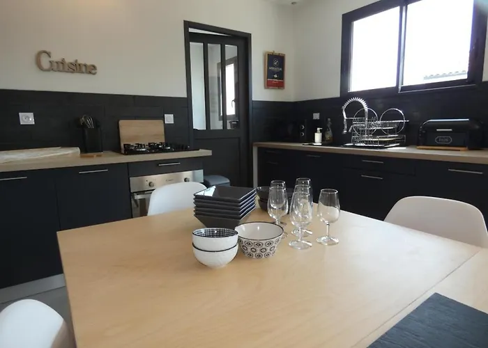 Maison Spacieuse Avec Jardin Clos, Près Plage, Animaux Ok, 10 Pers, - Fr-1-540-137 Notre-Dame-de-Monts