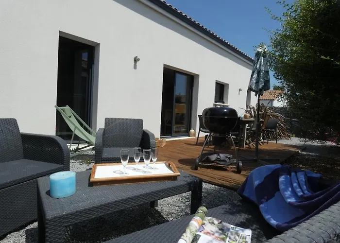 Maison Spacieuse Avec Jardin Clos, Près Plage, Animaux Ok, 10 Pers, - Fr-1-540-137 * Notre-Dame-de-Monts