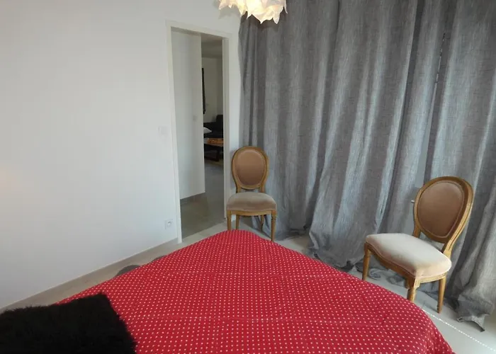 Maison Spacieuse Avec Jardin Clos, Près Plage, Animaux Ok, 10 Pers, - Fr-1-540-137