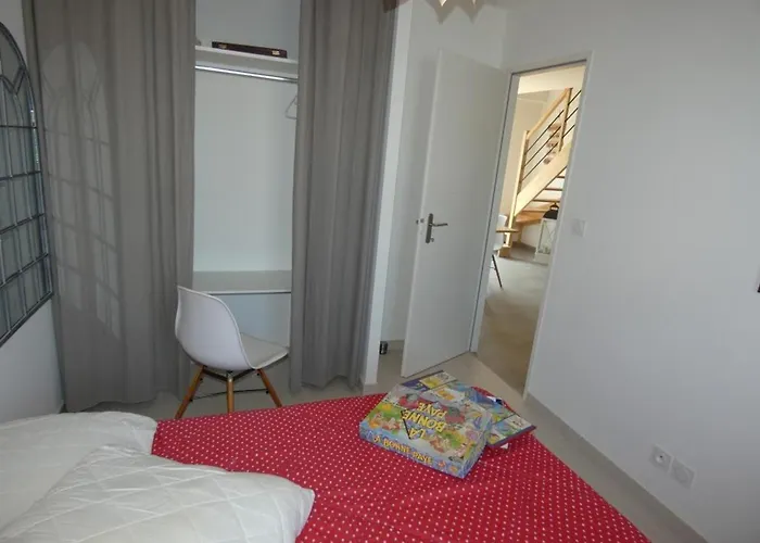 Maison Spacieuse Avec Jardin Clos, Près Plage, Animaux Ok, 10 Pers, - Fr-1-540-137 * Notre-Dame-de-Monts