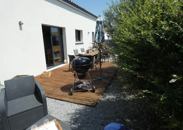 Maison Spacieuse Avec Jardin Clos, Près Plage, Animaux Ok, 10 Pers, - Fr-1-540-137 Hébergement de vacances *