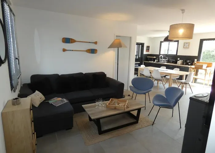 Hébergement de vacances Maison Spacieuse Avec Jardin Clos, Près Plage, Animaux Ok, 10 Pers, - Fr-1-540-137 Notre-Dame-de-Monts